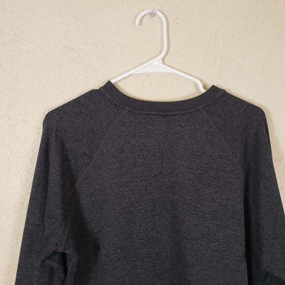 Vuori Long Sleeve Halo Crew Top Shirt Gray Heather Women’s Sz Small Athleisure - Picture 6 of 9
